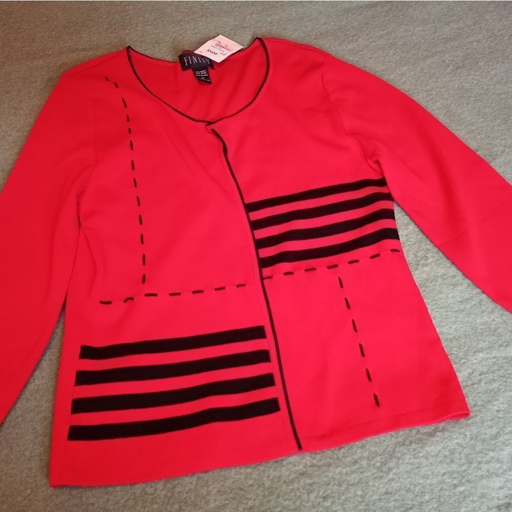 NWT FINITY M Red/Black Striped Cardigan One Button Long Sleeve Knit Open